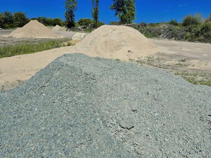 Nous fournissons des granulats adaptés à vos travaux.